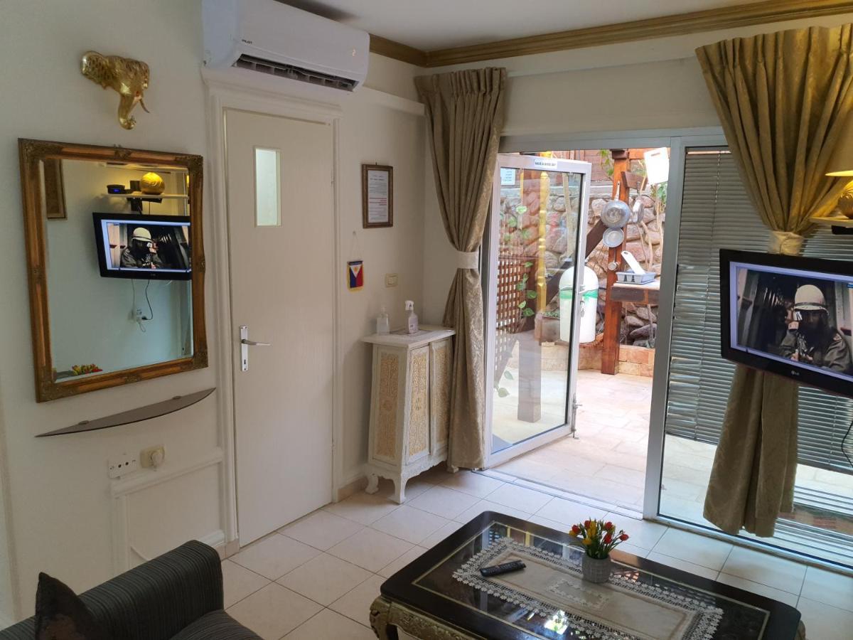 Thai Villa Eilat - וילה תאי אילת Buitenkant foto
